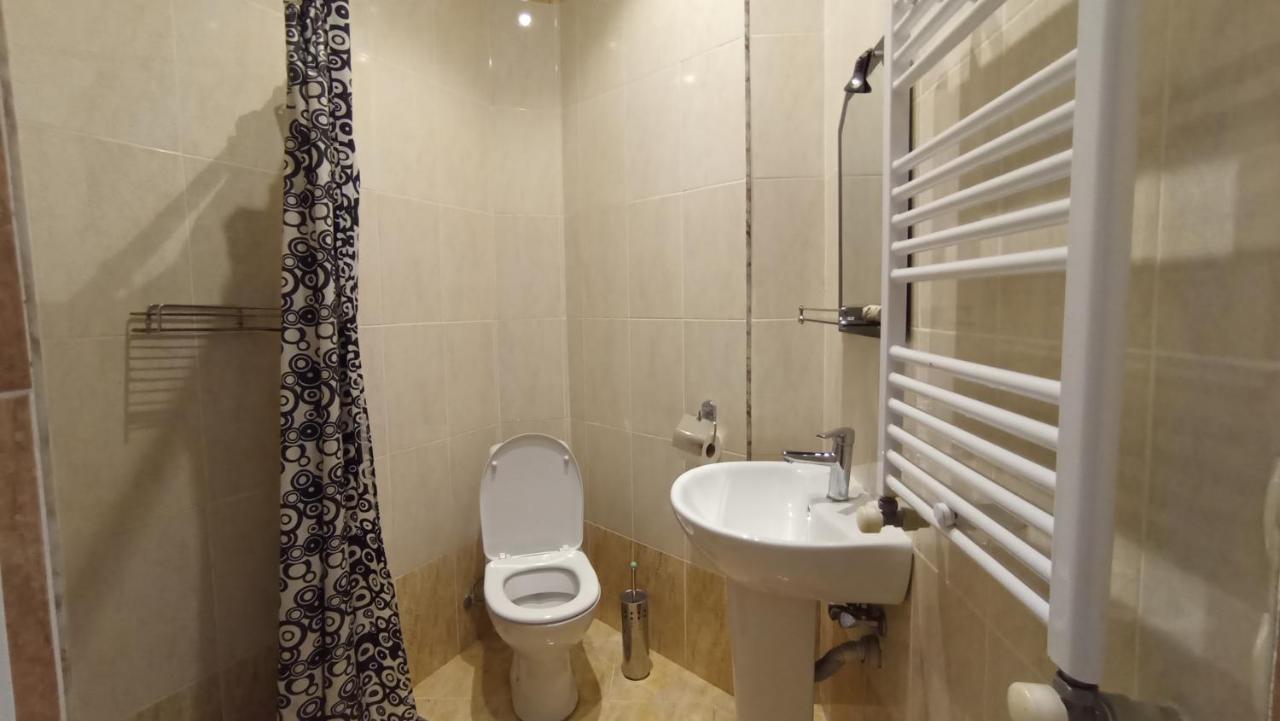 Guest House Karla Kobuleti ภายนอก รูปภาพ